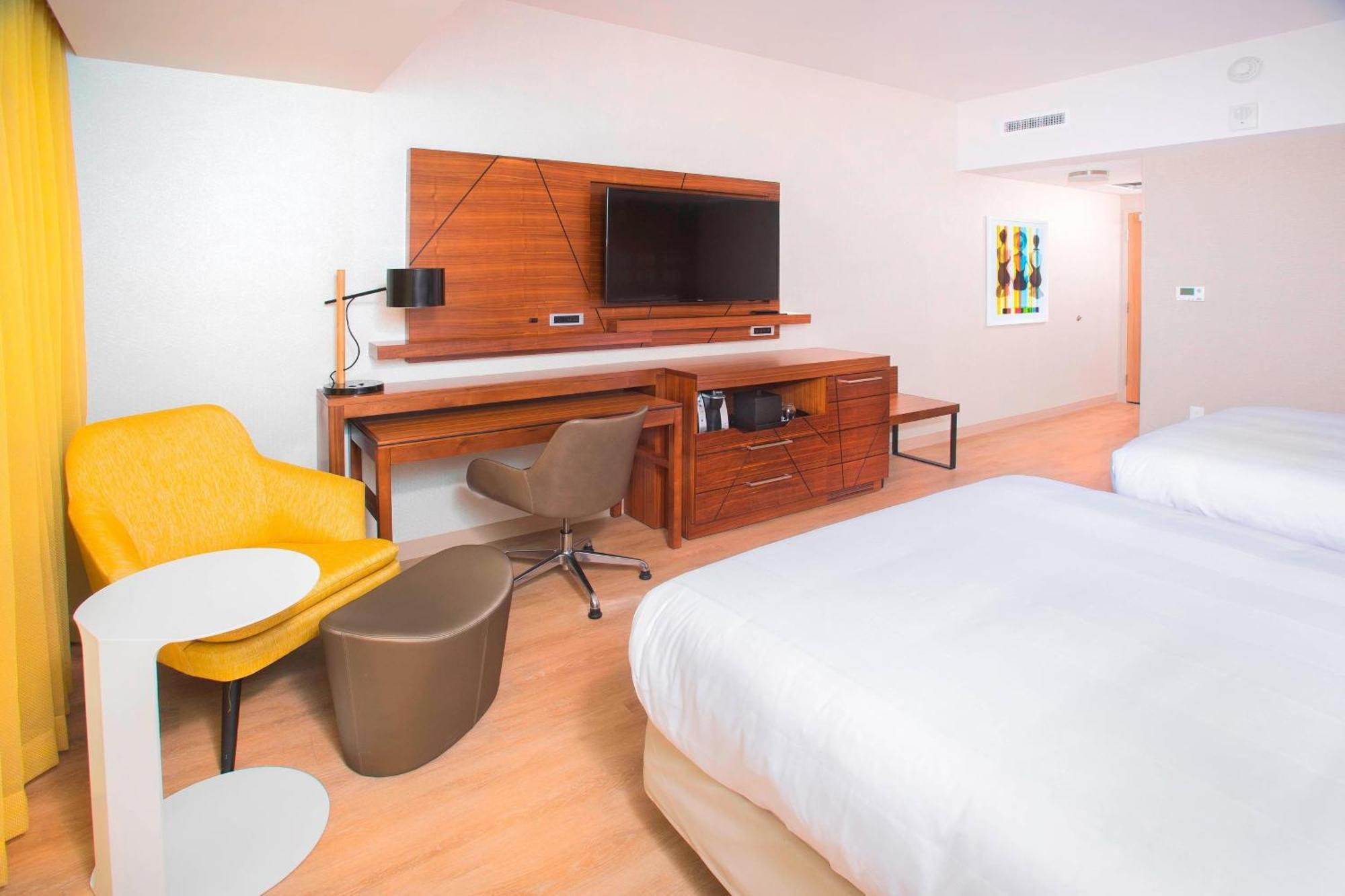 Courtyard By Marriott Santa Monica Hotell Exteriör bild