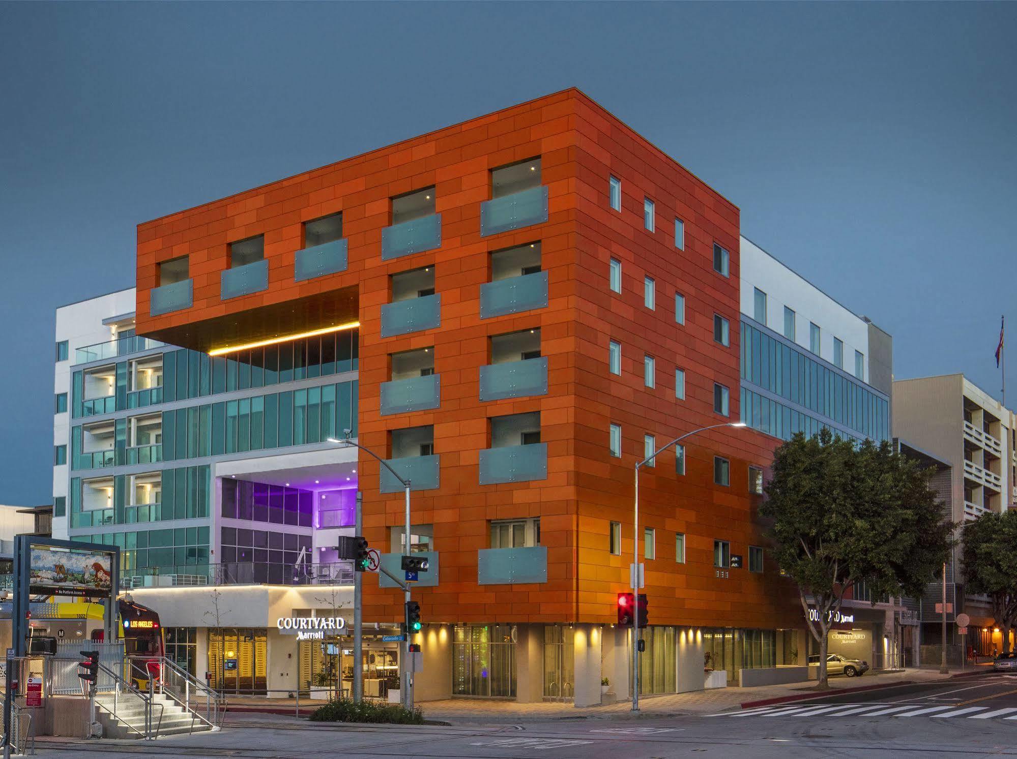 Courtyard By Marriott Santa Monica Hotell Exteriör bild